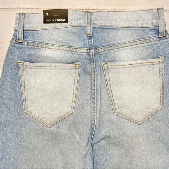 NWT - Fashion Nova - Women’s Two Toned Mom Jeans * - Picture 7 of 11